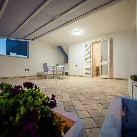 Holiday home Perle Del Mare - Di Pregio 70m Pescoluse *
